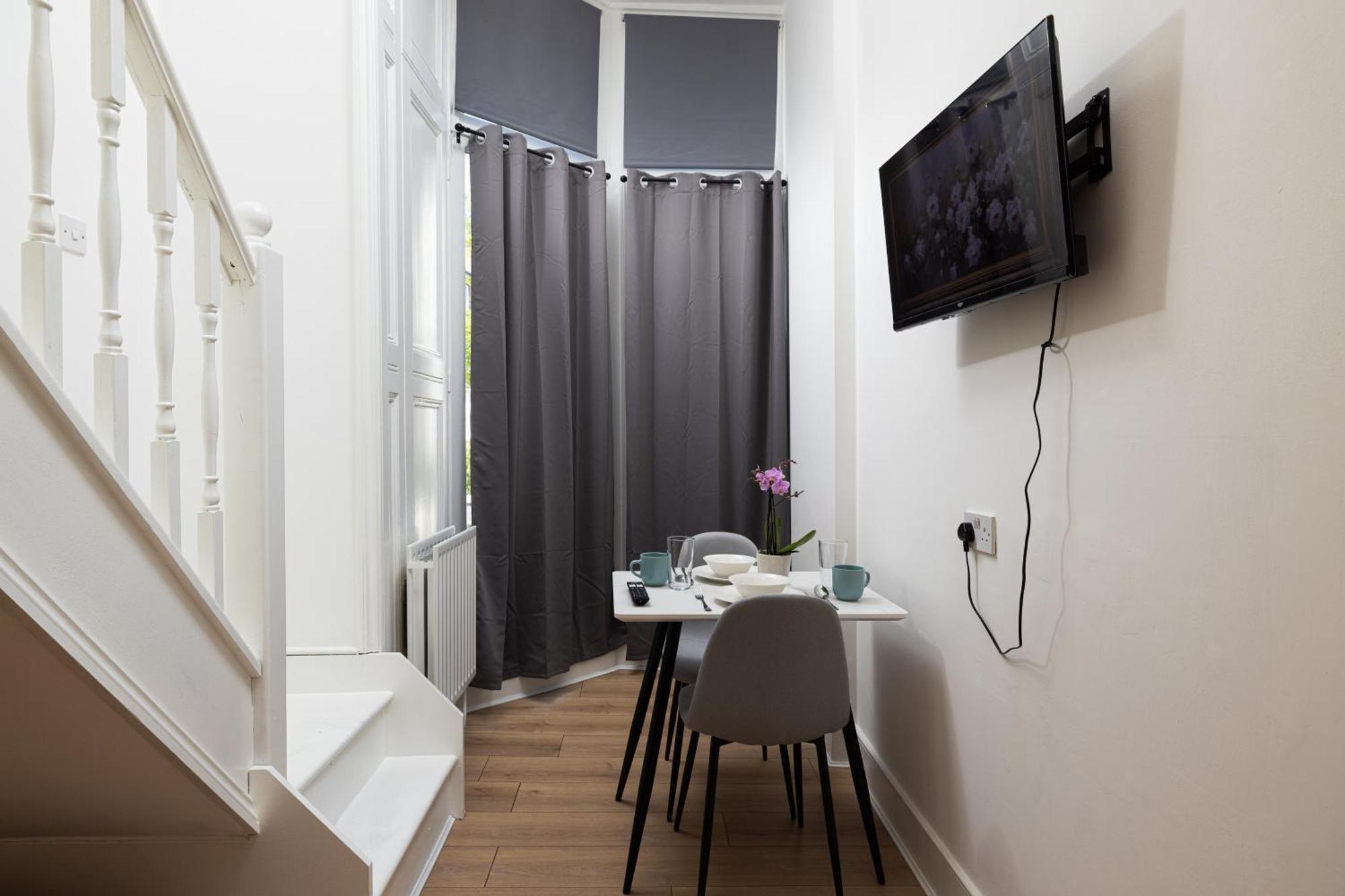 Charmstay Swiss Cottage London Exterior foto